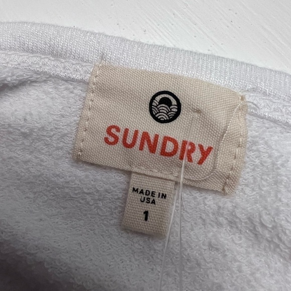 Sundry NWOT Lover Sweatshirt Rainbow Size 2 Medium - Picture 3 of 6